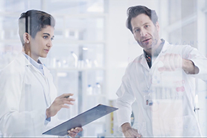 Laboratory discussion image