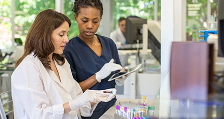 Women in laboratory