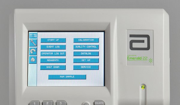 CELL-DYN Emerald 22 | Low Volume 5-Part Hematology Analyzer