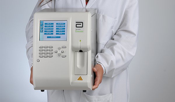 CELL-DYN Emerald 3 分画血液学的分析装置 | アボットコアラボ