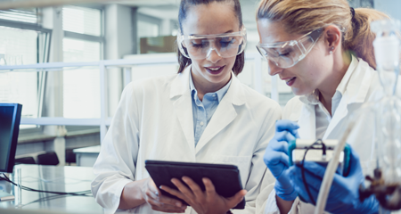 Women in laboratory